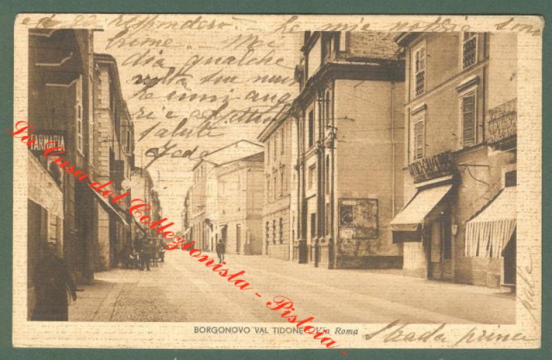 Emilia Romagna. BORGONOVO VAL TIDONE, Piacenza. Via Roma.