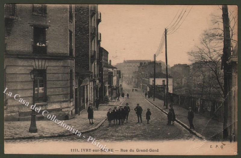 France. Ile de France, Marne. IVRY SUR SEINE. Rue du Grand Gord.