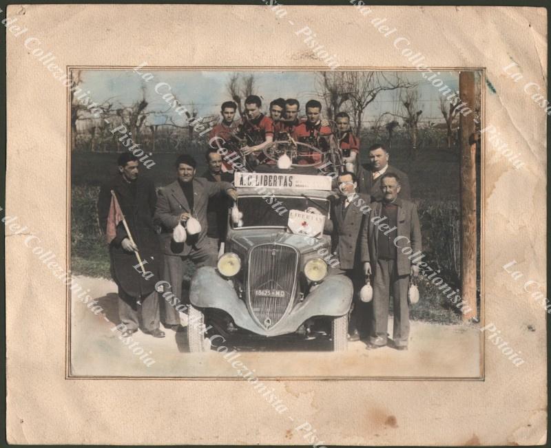MODENA. ASSOCIAZIONE CICLISTICA LIBERTAS. Foto originale, fine  anni '40 - inizio anni '50