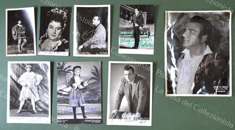 CANTANTI LIRICI. 1958 - 1974. Otto foto autografate