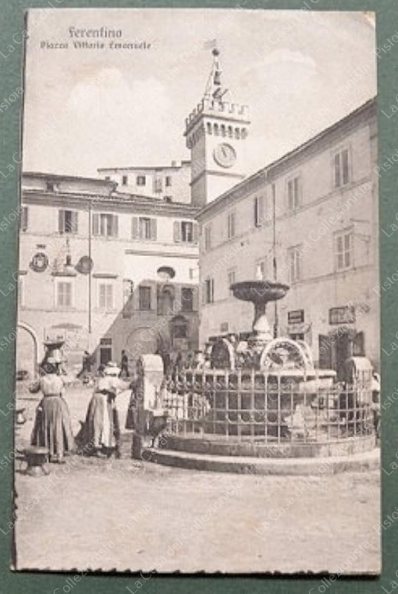 FERENTINO, Frosinone. Piazza V. Emanuele. Cartolina d'epoca viaggiata