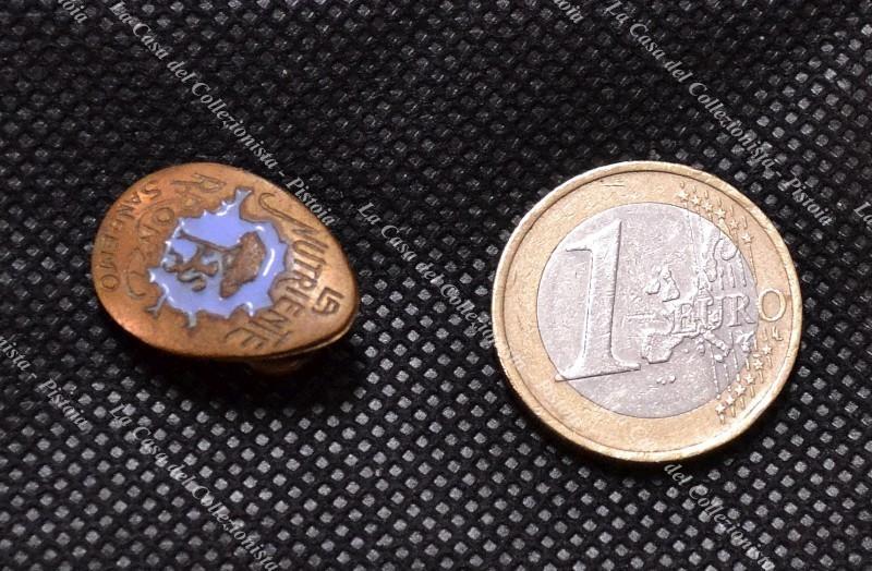 San Remo. Vecchia spilla pubblicitaria La Nutriente - R. Ronzi.