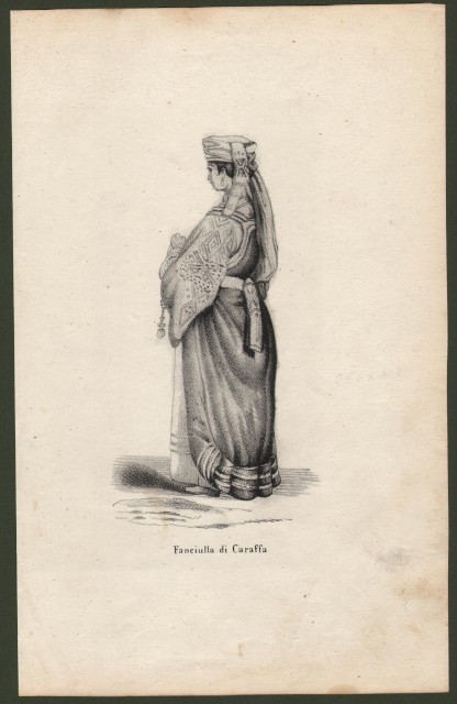 CALABRIA, CARAFFA. Fanciulla di Caraffa.